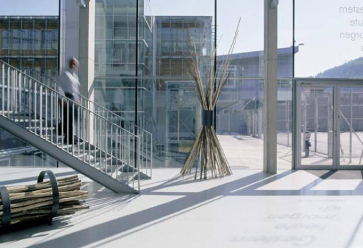 Justizzentrum Leoben minimum prison architecture VIP jail design