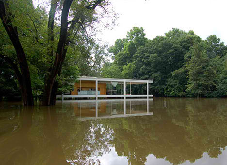 Ludwig Mies Van de Rohe farnsworth house