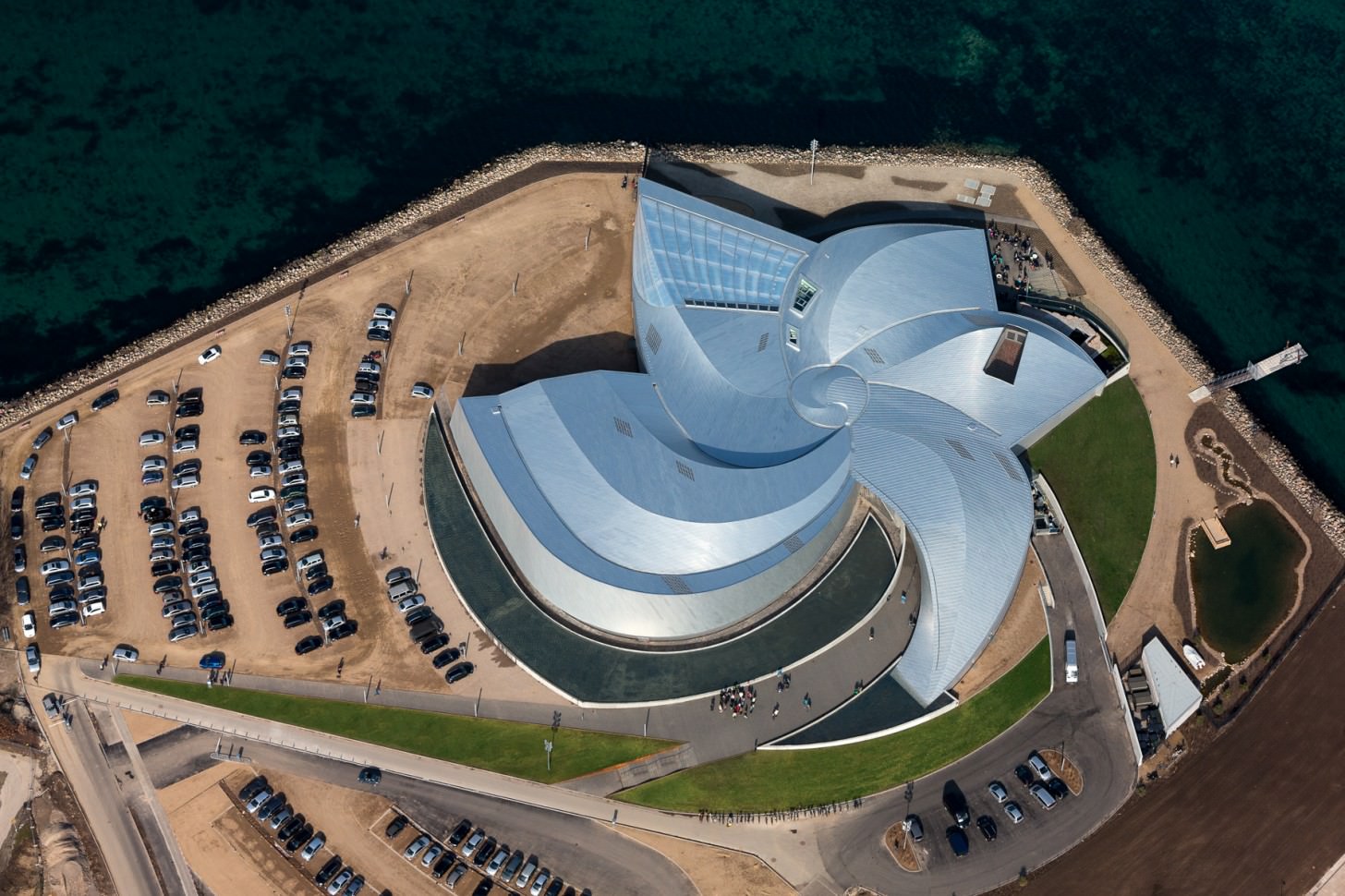 Denmark’s new National Aquarium aka The Blue Planet by 3XN